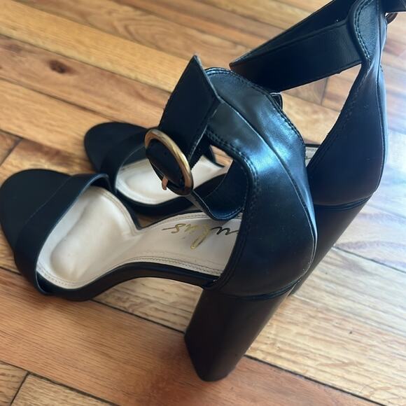 LULUS Black Heels - Picture 4 of 5